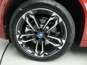 BMW iX2 (2025) thumbnail 39