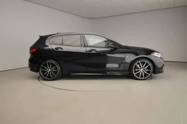 BMW 1-Serie (2022) thumbnail 4