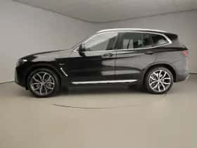 BMW X3 (2022) thumbnail 2