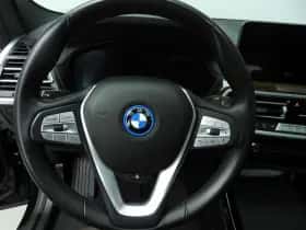 BMW X3 (2022) thumbnail 11