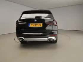 BMW X3 (2022) thumbnail 3