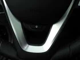 BMW X3 (2022) thumbnail 24