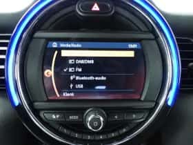 MINI Cabrio (2021) thumbnail 29
