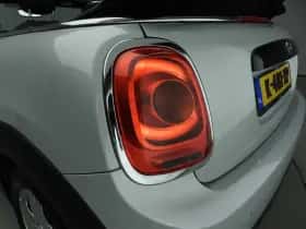 MINI Cabrio (2021) thumbnail 40
