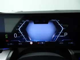 BMW i5 (2025) thumbnail 12