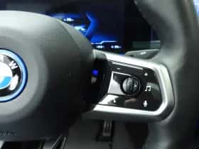BMW i5 (2025) thumbnail 15