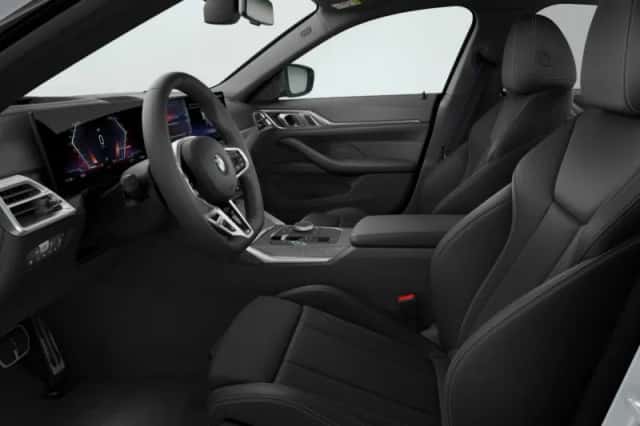 BMW i4 (2026) thumbnail 4