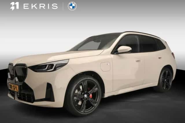 BMW X3 (2026) thumbnail 1