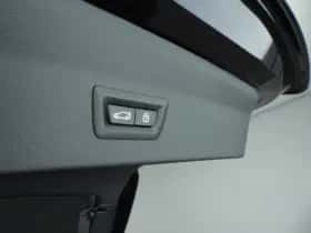 BMW X4 (2021) thumbnail 42