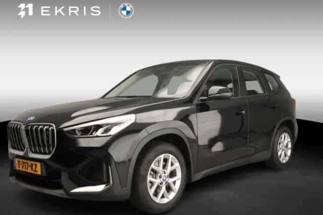 BMW iX1 (2023) thumbnail 1