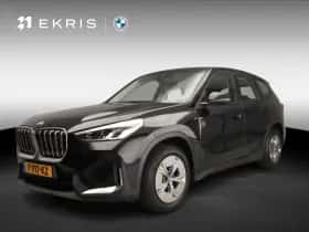 BMW iX1 (2023) thumbnail 1