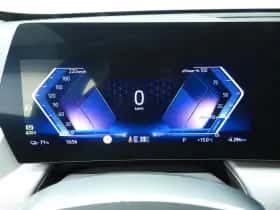 BMW iX1 (2023) thumbnail 12