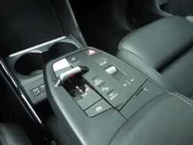 BMW iX1 (2023) thumbnail 16