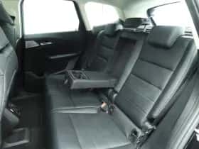 BMW iX1 (2023) thumbnail 8