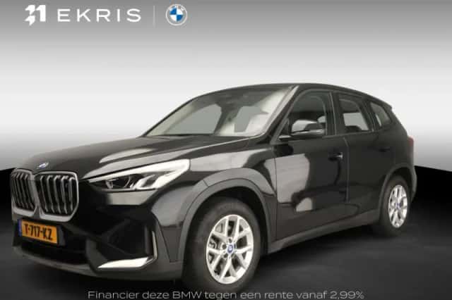BMW iX1 (2023) thumbnail 1
