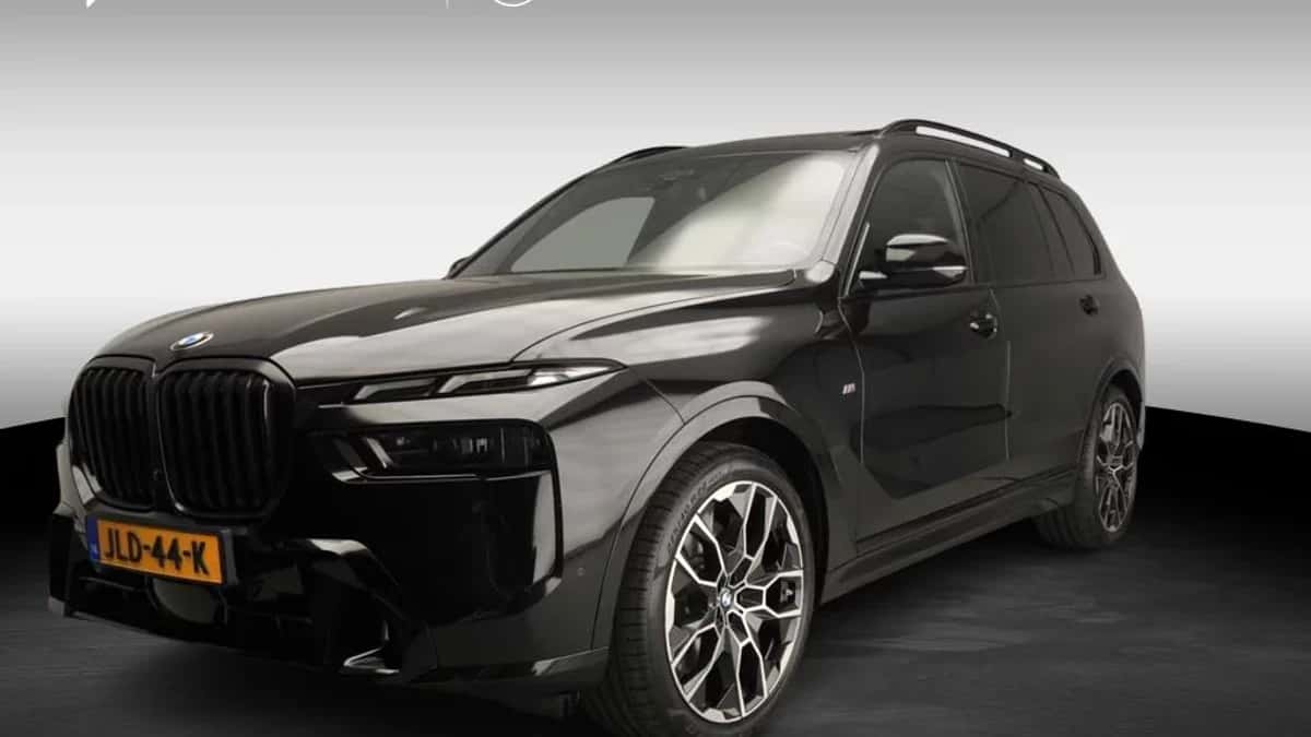 BMW X7 (2025) — foto 1