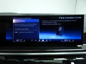 BMW X7 (2025) thumbnail 41