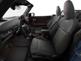 MINI Cabrio (2026) thumbnail 4