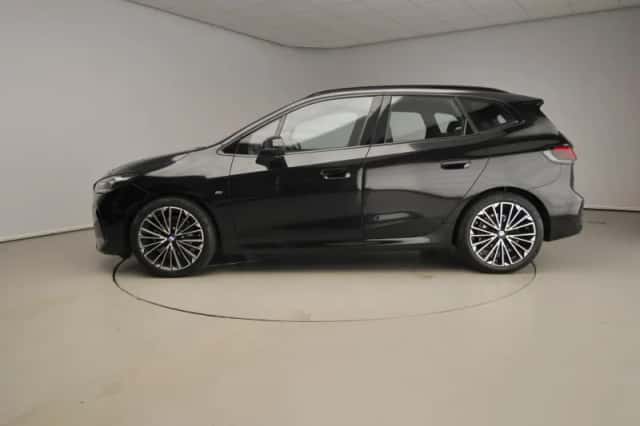 BMW 2-Serie (2025) thumbnail 2