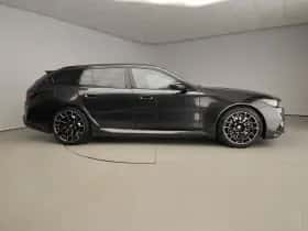 BMW M5 (2025) thumbnail 4