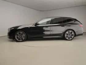 BMW i5 (2025) thumbnail 2
