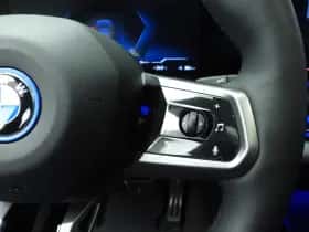BMW i5 (2025) thumbnail 15