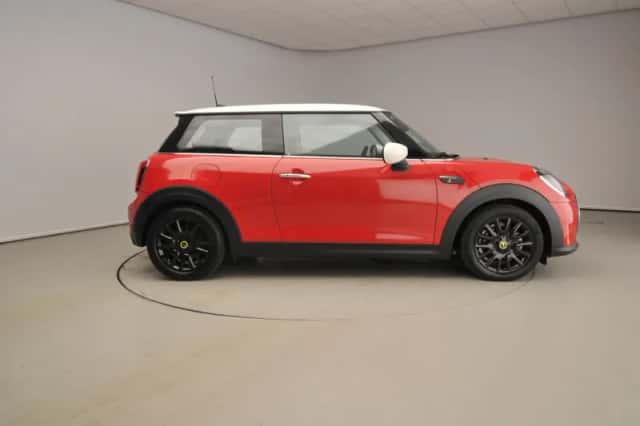 MINI 3-Deurs (2022) thumbnail 4