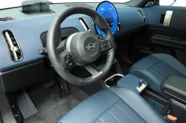 MINI Countryman (2025) thumbnail 6