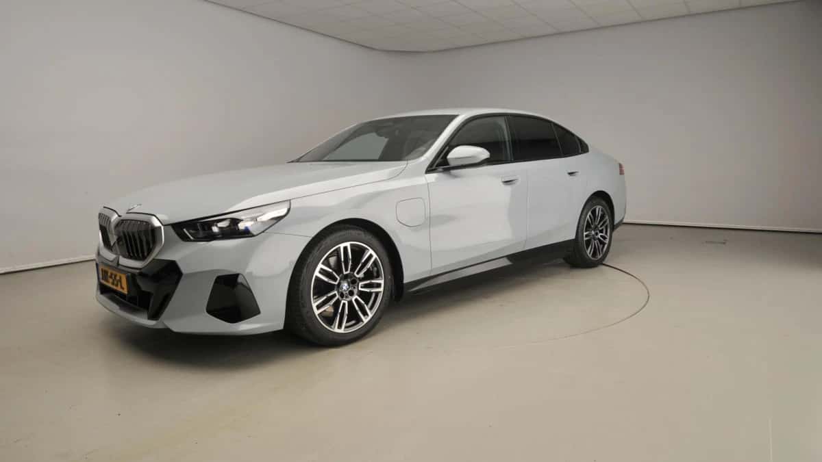 BMW 5-Serie (2025) — foto 1