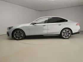 BMW 5-Serie (2025) thumbnail 2