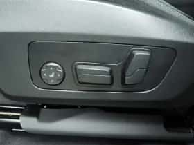 BMW iX1 (2023) thumbnail 18