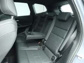BMW iX1 (2023) thumbnail 8