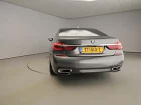 BMW 7-Serie (2018) thumbnail 3