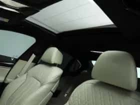 BMW 7-Serie (2018) thumbnail 34