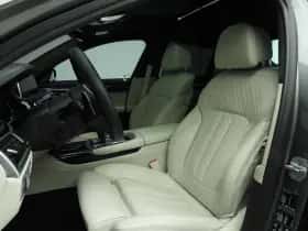 BMW 7-Serie (2018) thumbnail 7