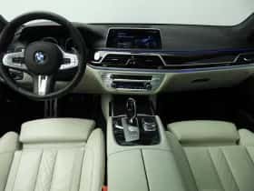 BMW 7-Serie (2018) thumbnail 10