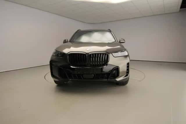 BMW X5 (2026) thumbnail 5