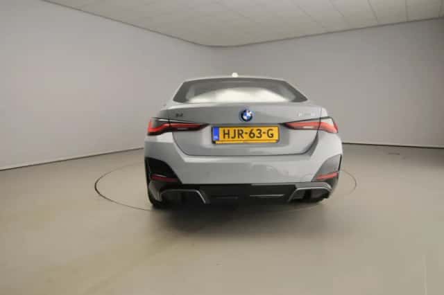 BMW i4 (2025) thumbnail 3