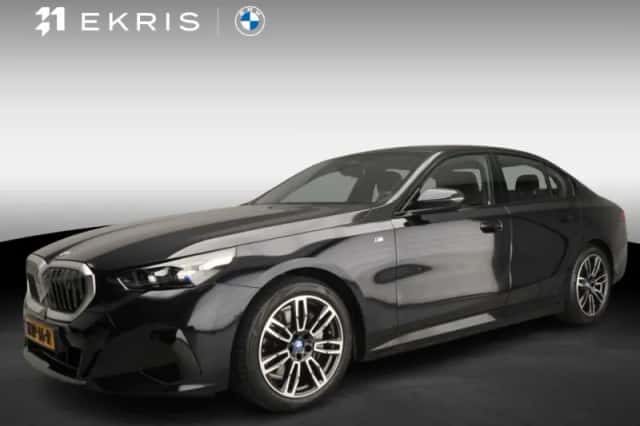BMW i5 (2025) thumbnail 1