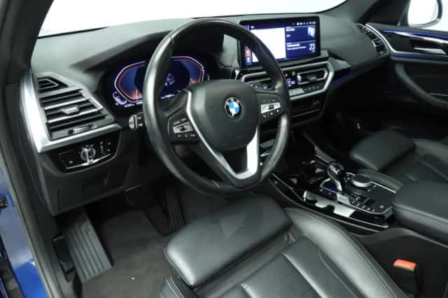 BMW X3 (2022) thumbnail 6