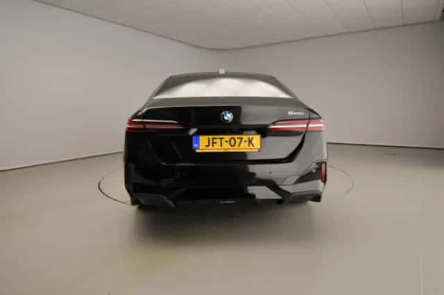 BMW 5-Serie (2025) thumbnail 3