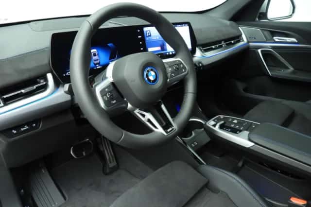 BMW X1 (2026) thumbnail 6