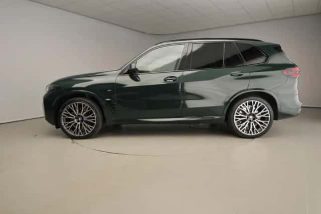 BMW X5 (2025) thumbnail 3