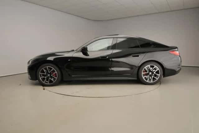 BMW 4-Serie (2023) thumbnail 3