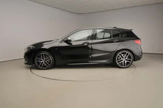 BMW 1-Serie (2021) thumbnail 2