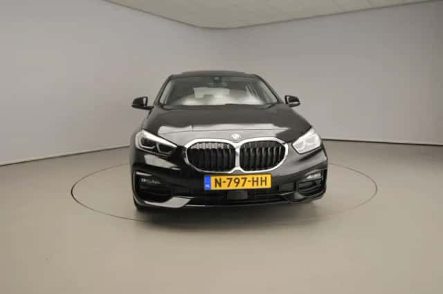 BMW 1-Serie (2021) thumbnail 5