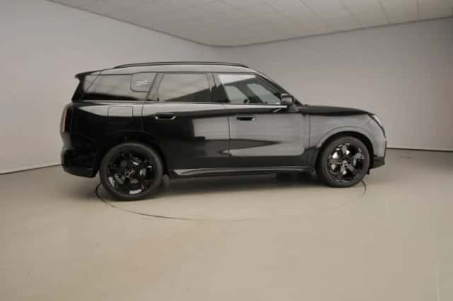 MINI Countryman (2026) thumbnail 4