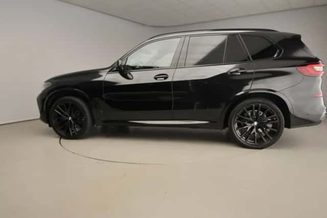 BMW X5 (2022) thumbnail 2