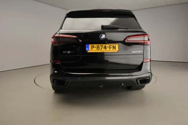 BMW X5 (2022) thumbnail 3