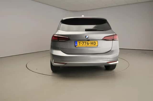 BMW 2-Serie (2023) thumbnail 3